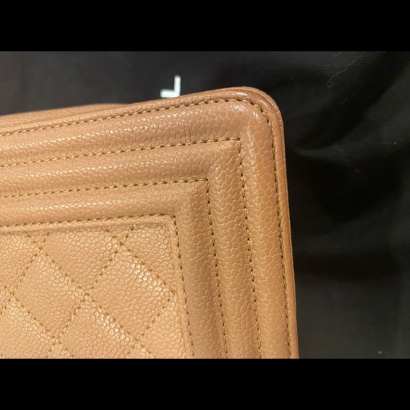 Chanel caviar leather Boy Bag in Camel color - Picture 15 of 16